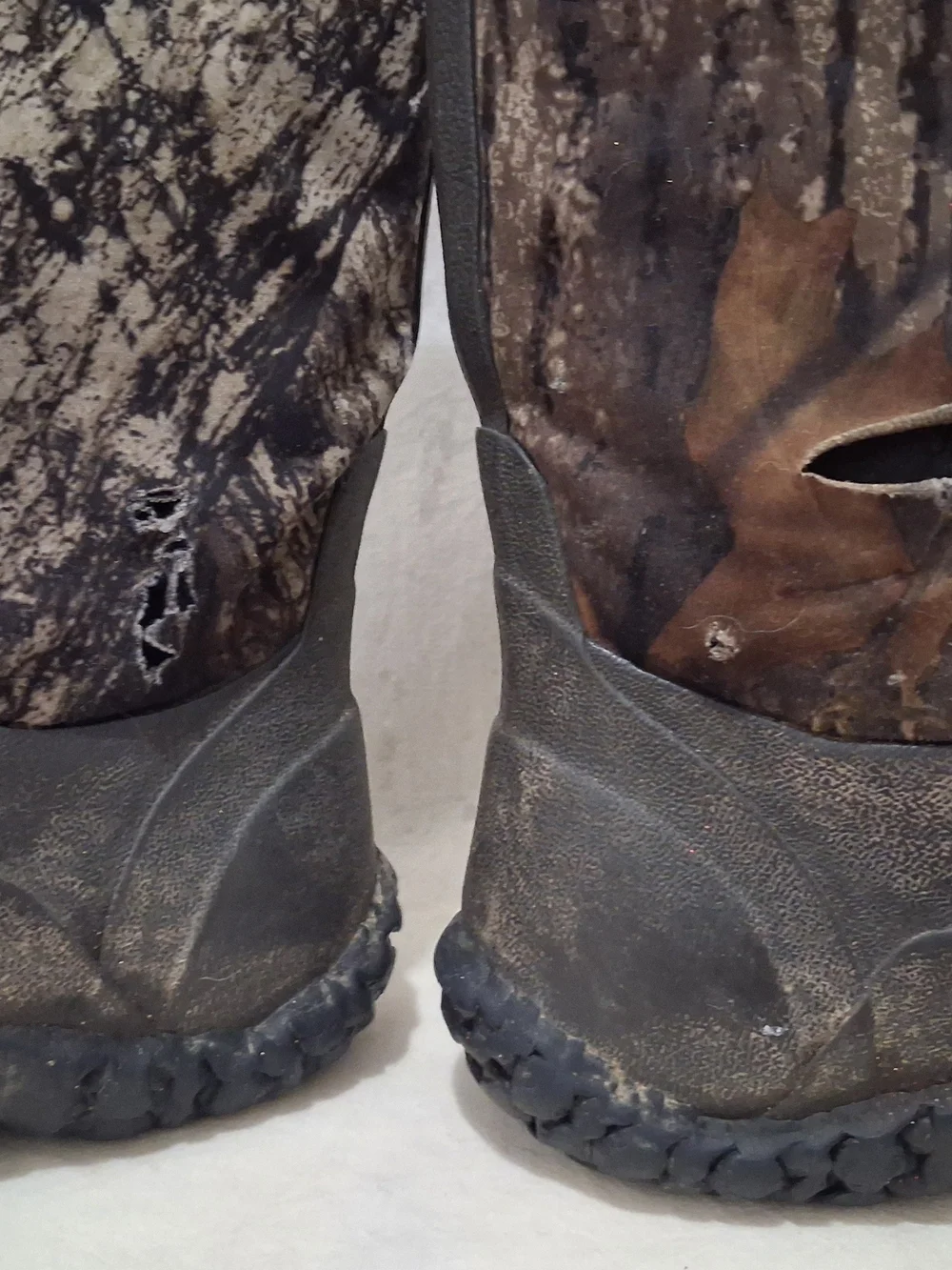 RedHead Brown and Green Camo Waterproof Pull-On Boots Kids Size 2